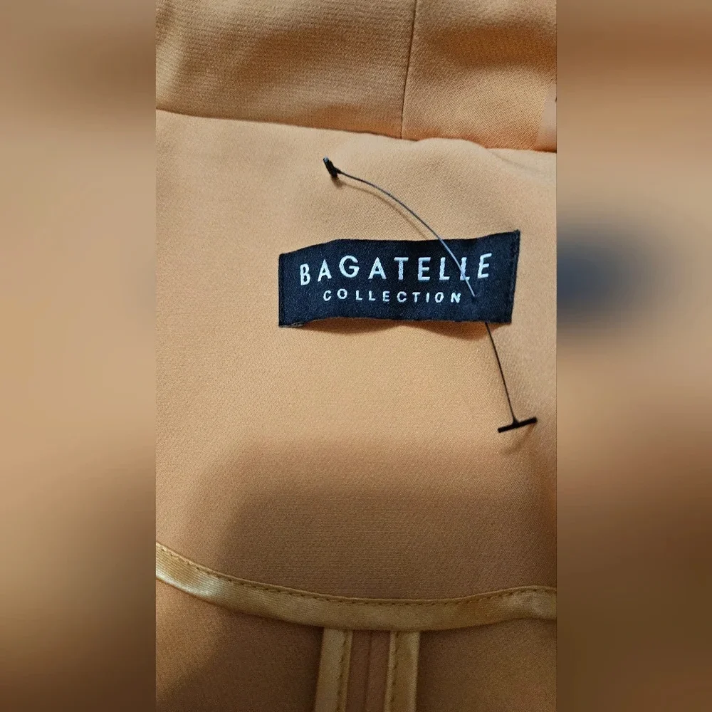 Bagatelle Open front blazer. light orange. Size small NWT - Picture 13 of 14
